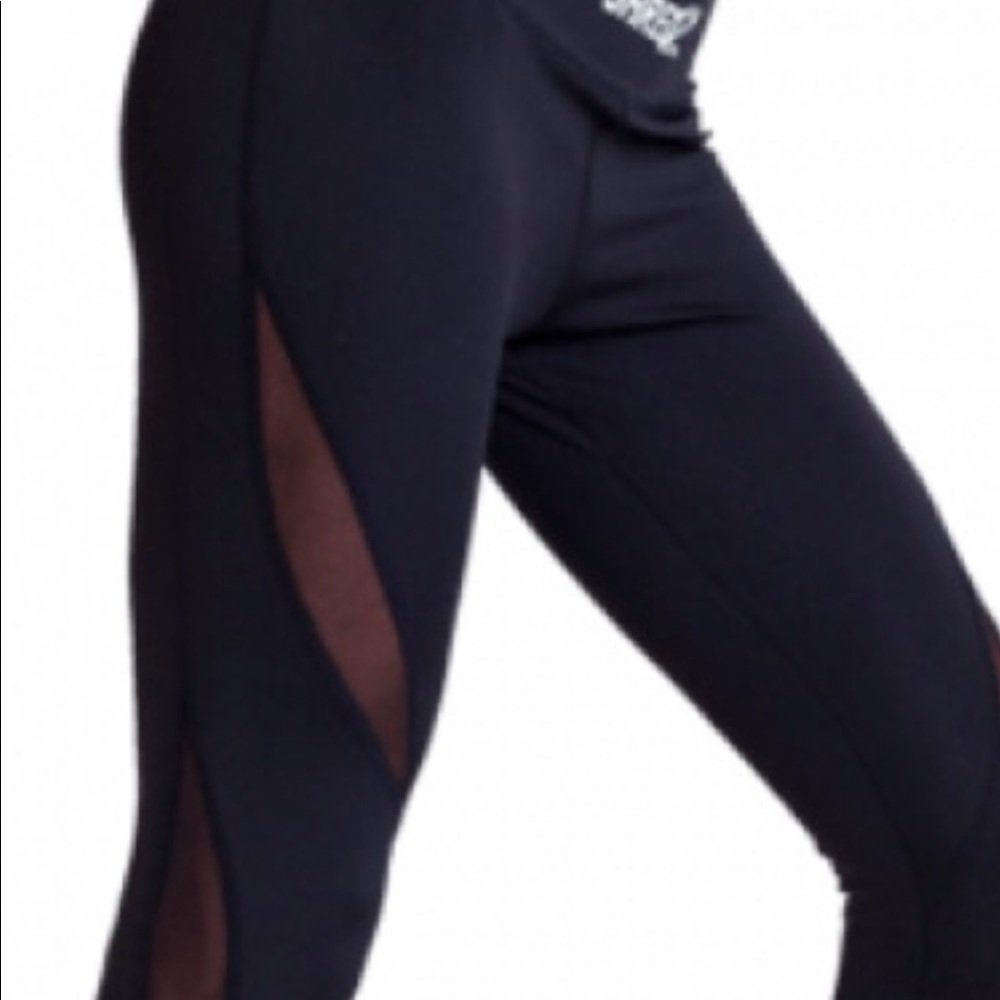 Brand new/never worn SHREDZ leggings